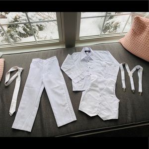 White suit / tuxedo no suit coat. Size 5